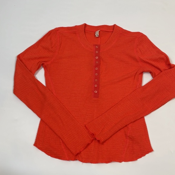 Free People Intimately Long Sleeve Waffle Knit Top M EUC - Picture 6 of 9